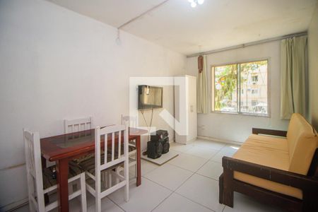Sala de apartamento à venda com 1 quarto, 40m² em Agronomia, Porto Alegre