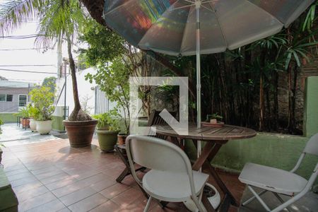 Casa à venda com 200m², 3 quartos e 3 vagasÁrea comum