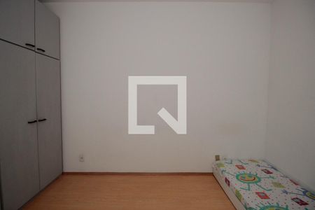 Casa à venda com 200m², 3 quartos e 3 vagasQuarto 2