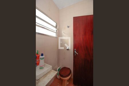 Casa à venda com 200m², 3 quartos e 3 vagasBanheiro