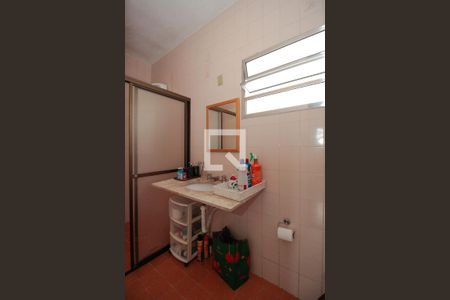 Casa à venda com 200m², 3 quartos e 3 vagasBanheiro