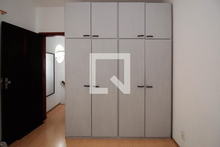 Casa à venda com 200m², 3 quartos e 3 vagasQuarto 2