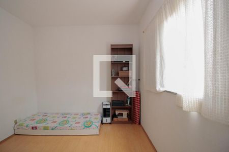 Casa à venda com 200m², 3 quartos e 3 vagasQuarto 2