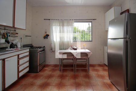 Casa à venda com 200m², 3 quartos e 3 vagasCozinha