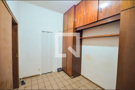 Quarto 1 de casa à venda com 4 quartos, 100m² em Vila Isabel, Rio de Janeiro