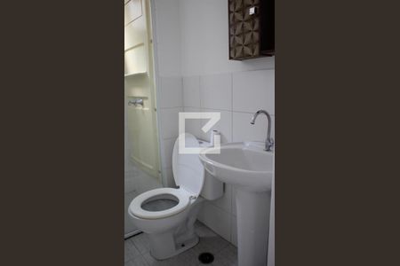 Banheiro de apartamento à venda com 2 quartos, 49m² em Quarta Parada, São Paulo