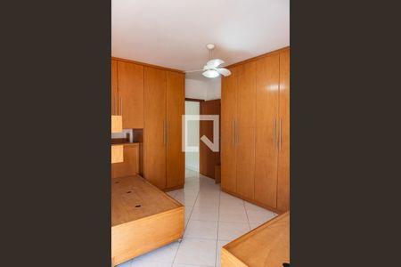 Casa à venda com 161m², 3 quartos e 4 vagasSuíte 1