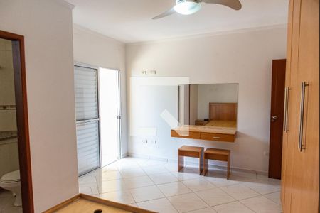 Casa à venda com 161m², 3 quartos e 4 vagasSuíte 3