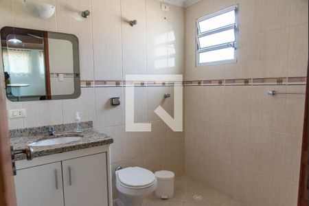 Casa à venda com 161m², 3 quartos e 4 vagasBanheiro do salão