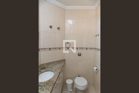 Casa à venda com 161m², 3 quartos e 4 vagasBanheiro da suíte 3