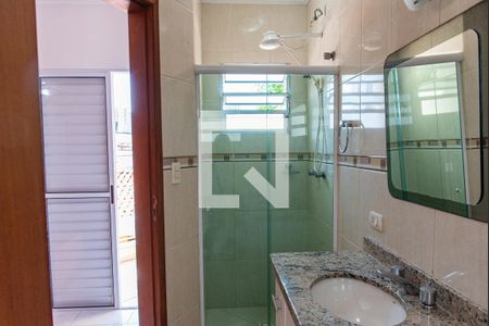 Casa à venda com 161m², 3 quartos e 4 vagasBanheiro da suíte 1