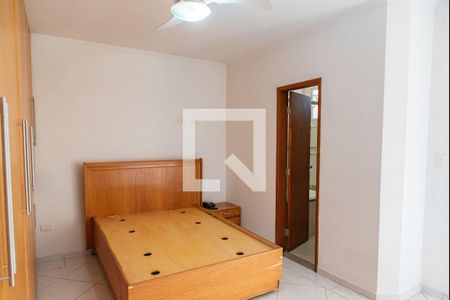 Casa à venda com 161m², 3 quartos e 4 vagasSuíte 3