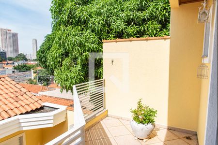 Casa à venda com 161m², 3 quartos e 4 vagasVaranda da suíte 1