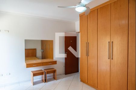 Casa à venda com 161m², 3 quartos e 4 vagasSuíte 3