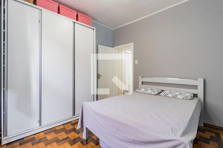 Dormitório 2 de apartamento à venda com 3 quartos, 82m² em Navegantes, Porto Alegre