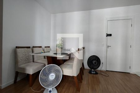 Apartamento à venda com 60m², 2 quartos e 1 vagaSala