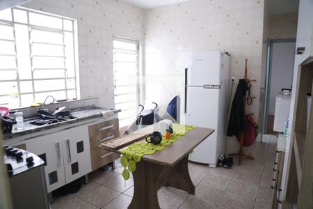 Casa à venda com 125m², 4 quartos e 2 vagasCasa 2 - Cozinha  