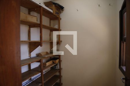 Casa à venda com 200m², 3 quartos e 3 vagasQuarto de Serviço