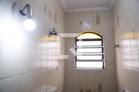 Casa à venda com 200m², 3 quartos e 3 vagasLavabo