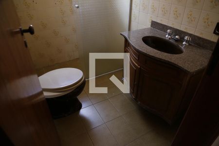 Casa à venda com 200m², 3 quartos e 3 vagasBanheiro Social