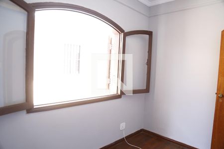 Casa à venda com 200m², 3 quartos e 3 vagasQuarto 2