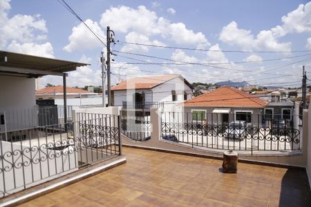 Casa à venda com 200m², 3 quartos e 3 vagasVaranda
