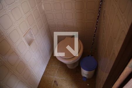 Casa à venda com 200m², 3 quartos e 3 vagasBanheiro de serviço