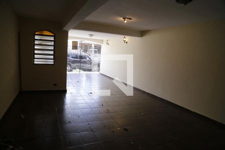 Casa à venda com 200m², 3 quartos e 3 vagasGaragem