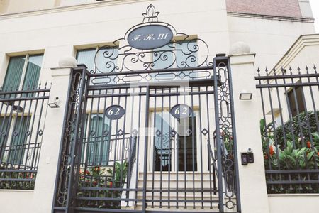 Apartamento à venda com 44m², 1 quarto e 1 vaga Apartamento à venda com 44m², 1 quarto e 1 vagaFachada