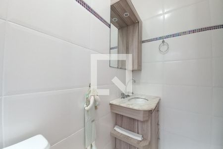 Casa à venda com 115m², 4 quartos e 1 vaga Casa à venda com 115m², 4 quartos e 1 vagaBanheiro da Suíte