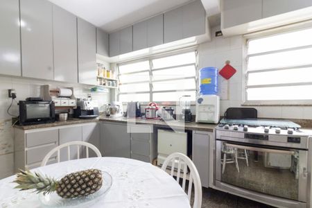 Apartamento para alugar com 160m², 3 quartos e 2 vagasCozinha