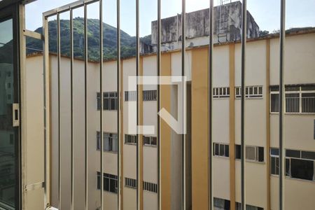 Sala vista de apartamento para alugar com 3 quartos, 63m² em Piedade, Rio de Janeiro