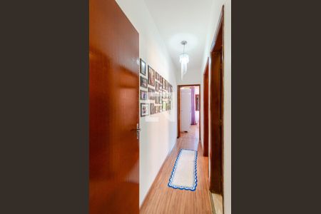 Corredor de casa à venda com 3 quartos, 125m² em Jardim Peri, São Paulo