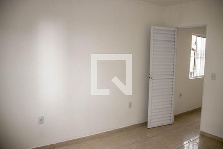 Quarto 2 de apartamento para alugar com 2 quartos, 65m² em São Cristóvão, Salvador