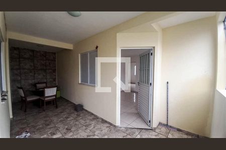 Apartamento para alugar com 65m², 2 quartos e sem vagaÁrea externa