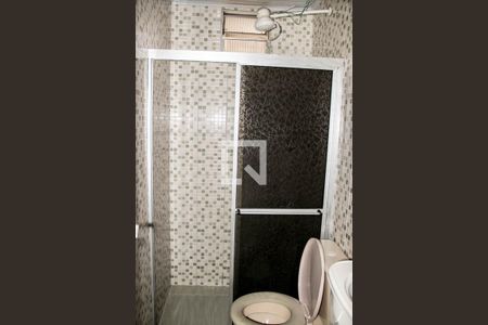 Apartamento para alugar com 65m², 2 quartos e sem vagaBanheiro 