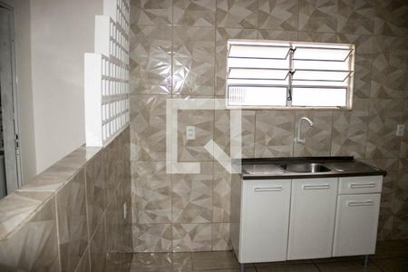 Apartamento para alugar com 65m², 2 quartos e sem vagaCozinha 