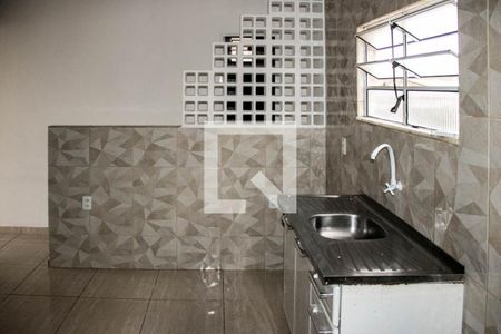 Apartamento para alugar com 65m², 2 quartos e sem vagaCozinha 