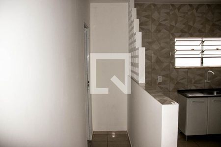 Apartamento para alugar com 65m², 2 quartos e sem vagaCozinha 