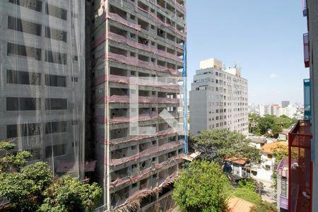 Vista de kitnet/studio para alugar com 1 quarto, 28m² em Pinheiros, São Paulo
