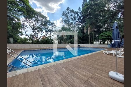 Apartamento à venda com 76m², 2 quartos e sem vagaPiscina