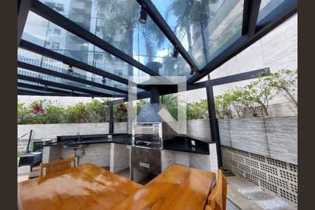 Apartamento à venda com 76m², 2 quartos e sem vagaChurrasqueira