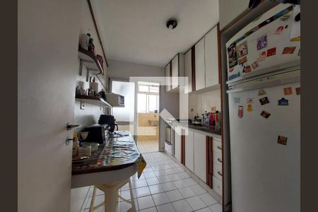 Apartamento à venda com 76m², 2 quartos e sem vagaCozinha
