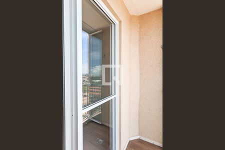 Apartamento à venda com 70m², 3 quartos e 2 vagas Apartamento à venda com 70m², 3 quartos e 2 vagasVaranda