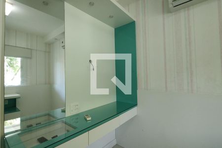Apartamento à venda com 107m², 3 quartos e 2 vagas Apartamento à venda com 107m², 3 quartos e 2 vagasQuarto 2 - Armários