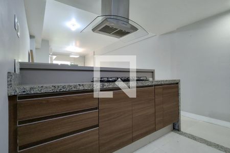 Apartamento à venda com 107m², 3 quartos e 2 vagas Apartamento à venda com 107m², 3 quartos e 2 vagasCozinha