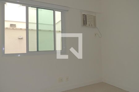 Apartamento à venda com 107m², 3 quartos e 2 vagasQuarto 3