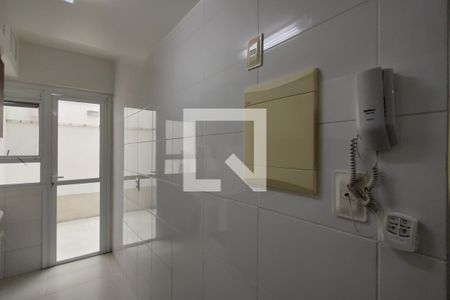 Apartamento à venda com 107m², 3 quartos e 2 vagas Apartamento à venda com 107m², 3 quartos e 2 vagasÁrea de serviço