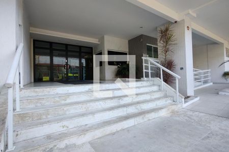 Apartamento à venda com 107m², 3 quartos e 2 vagas Apartamento à venda com 107m², 3 quartos e 2 vagasFachada
