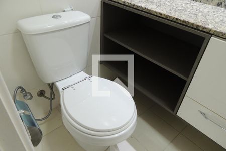 Apartamento à venda com 107m², 3 quartos e 2 vagasBanheiro da Suíte